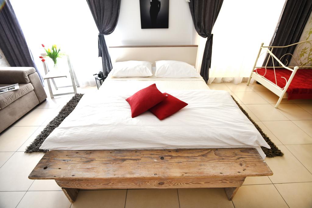 Apartments Kokolo Šibenik Стая снимка