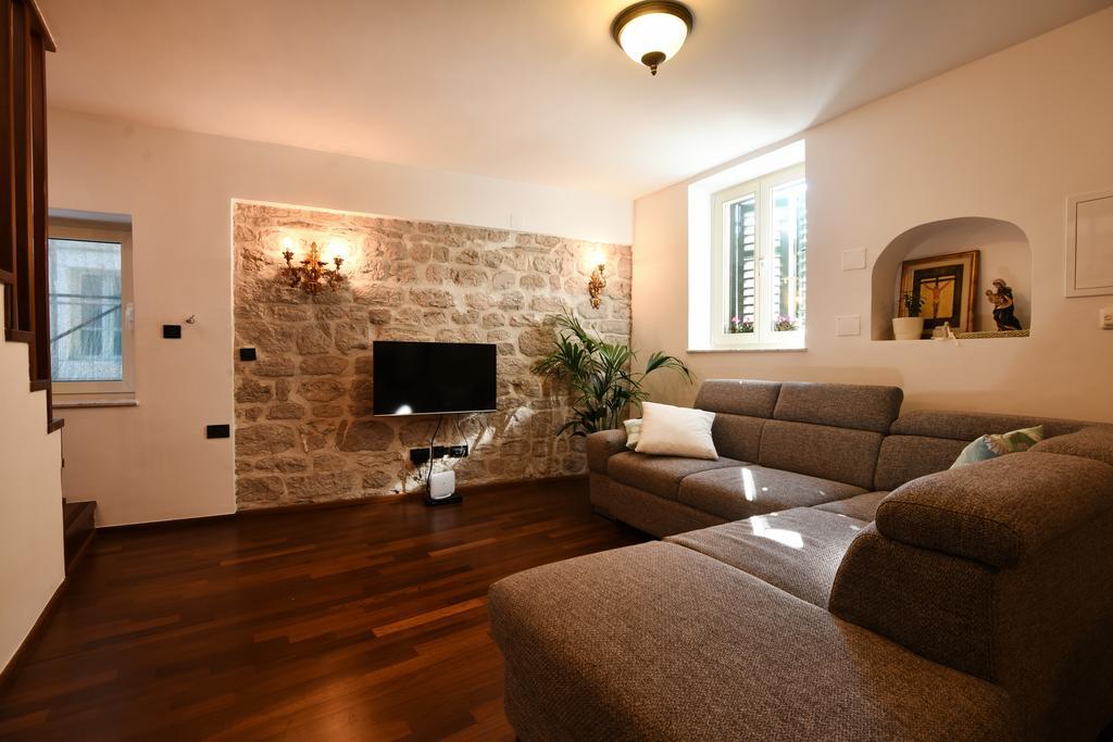 Apartments Kokolo Šibenik Стая снимка