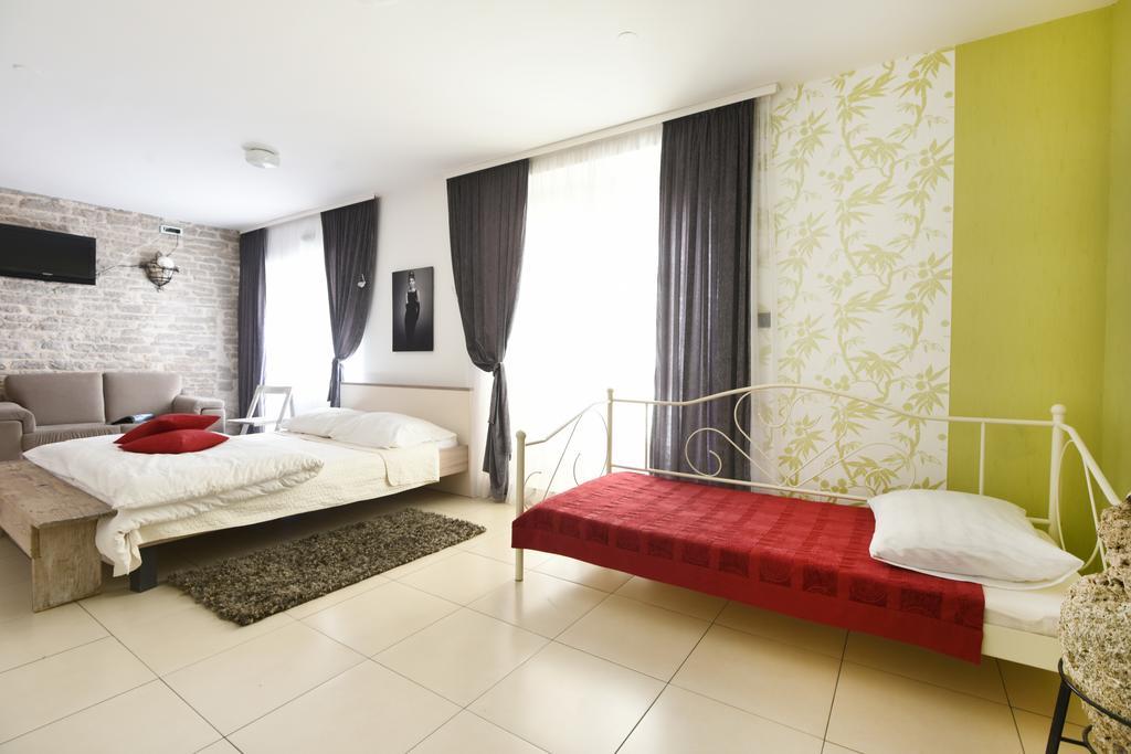 Apartments Kokolo Šibenik Стая снимка